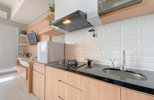 Kedungmanggu Apartment | Spacious And Comfy Studio Apartment Royal Sentul Park
