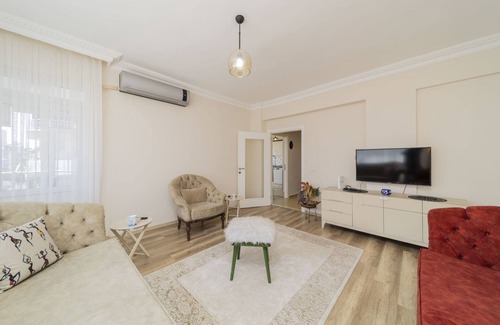 Muratpasa Apartment | Spacious and Cozy Apartment in Muratpasa, Antalya