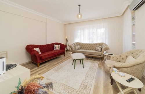 Muratpasa Apartment | Spacious and Cozy Apartment in Muratpasa, Antalya