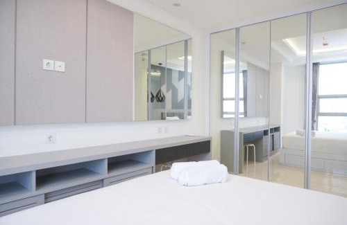Kebayoran Lama Apartment | Spacious and Elegant 2BR Apartment at The Kencana Residence By Travelio