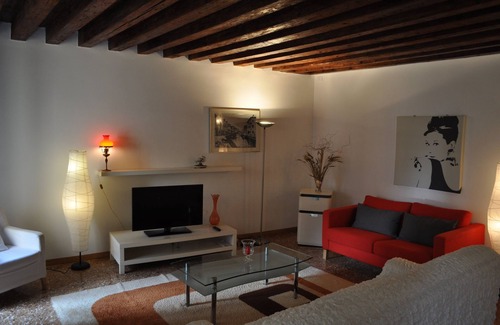 San Marco Apartment | Spacious And Elegant Apartment Between The Teatro La Fenice And Piazza S. Marco