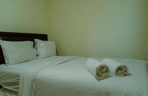 Old Jakarta Apartment | Spacious and Homey 3BR at Kondominium Rajawali Apartment By Travelio