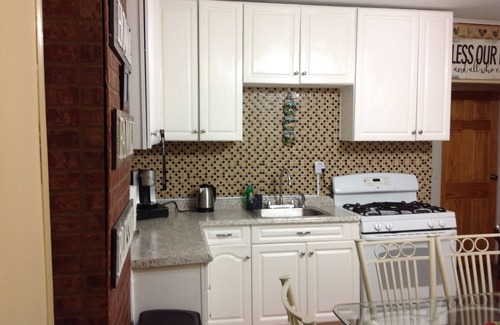Canarsie Apartment | spacious and modern 2 bedroom apartment