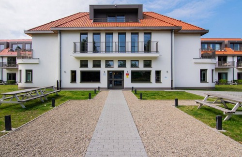Westende Apartment | Spacious and modern apartment