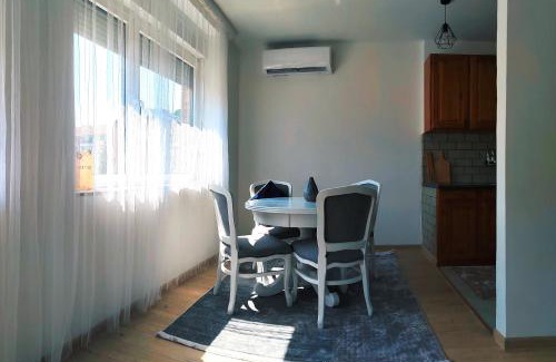 Konjic Apartment | Spacious and Modern Apartment in Town Center