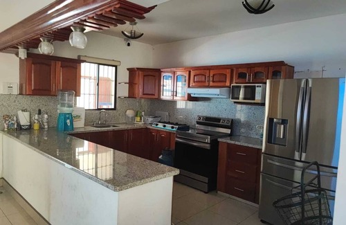 Leon House | Spacious and modern house with pool in León, Nicaragua