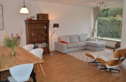 Naarden House | Spacious and modern near train to airport + Amsterdam, free bikes