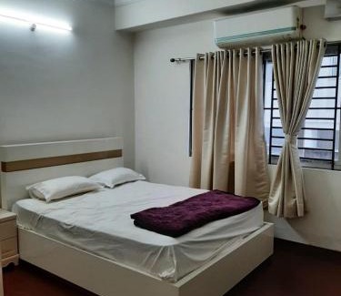 Banjara Hills Apartment | SPACIOUS AND PEACEFUL Banjara rd 12 2 bhk