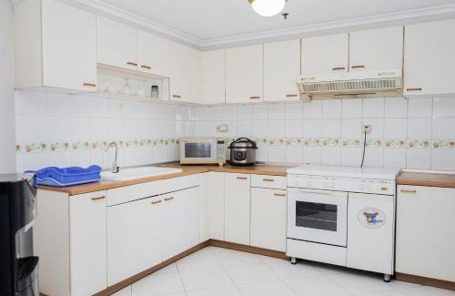 Semanggi Apartment | Spacious and Premium 3BR Apartment with City View Sudirman Tower Condominium By Travelio