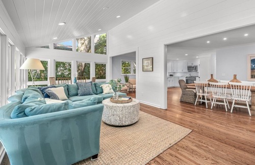 Isle of Palms House | Spacious and Updated Wild Dunes beach home with private pool !
