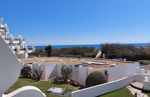 Le Couchant Apartment | Spacious apartment with terrace, private parking, and sea view