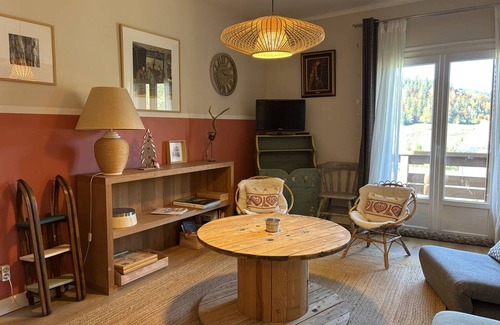 Villard-de-Lans Apartment | Spacious Apartment in Villard de Lans with Balconies, Free Parking, and Wifi
