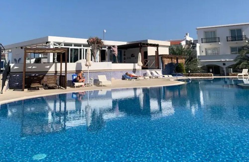Agios Nikolaos Apartment | Spacious apartment by the sea