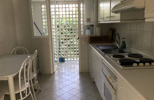 Urbanization Alcazaba Beach Apartment | Spacious Apartment by the beach in the most exclusive complex in Costa del Sol