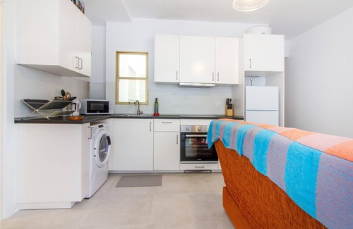 Santa Pola Apartment | Spacious apartment in Santa Pola.