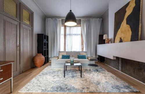 Vorst Apartment | Spacious apartment in Brussels, large private garden
