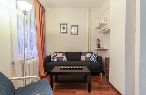 Sisli Apartment | Spacious apartment in central Mecidiyekoy/Ortaklar