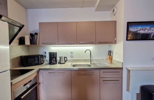 Flaine Apartment | Spacious Apartment in Center of Flaine, Sleeps 6, Near Slopes and Shops