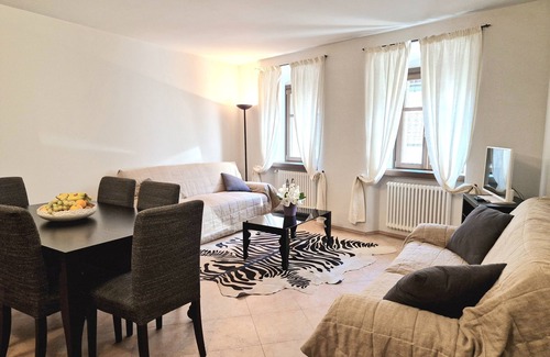 Pinzolo Apartment | Spacious apartment in a very central area
