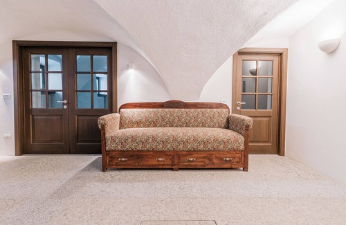 Pinzolo Apartment | Spacious apartment in a very central area