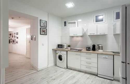 Literary Quarter Apartment | Spacious apartment in the heart of Madrid