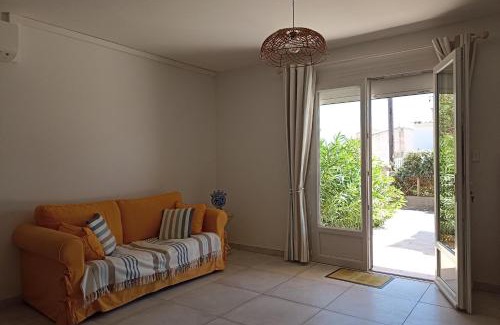 Narbonne-Plage Apartment | Spacious apartment in the heart of Narbonne Plage