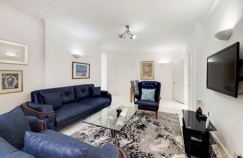 Knightsbridge Condo | Spacious Apartment Near Harrods