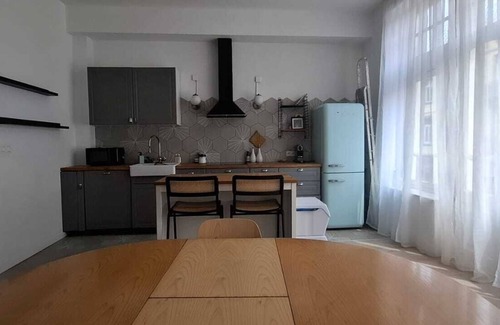 Vorst Apartment | Spacious apartment next to 2 parks and 15 minutes from Gare du Midi train station