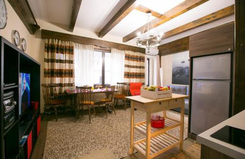 Marousi Apartment | Spacious Apartment Next To Metro - Marousi