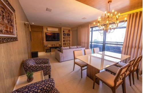 Sao Bras Apartment | Spacious Apartment - Noble Area of Belém