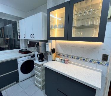Vina del Mar Apartment | Spacious apartment overlooking the sea