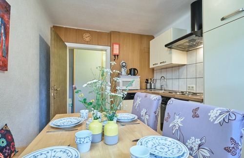Forstau Apartment | Spacious apartment with balcony and views