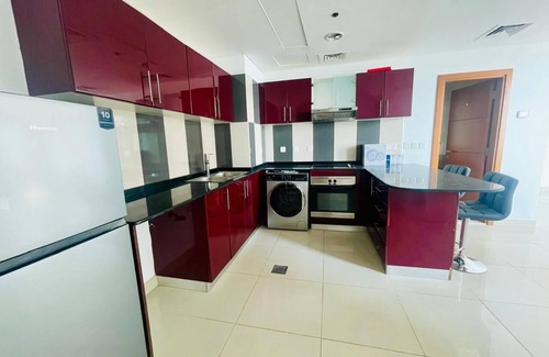 Jumeira 3 Apartment | Spacious apartment with fitness room and WiFi in beautiful Dubai