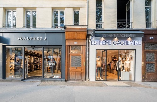 Saint-Germain-des-Pres Apartment | Spacious apartment with 2 rooms