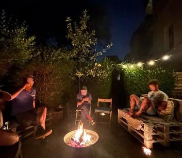 Nordost Apartment | Spacious apartment with garden