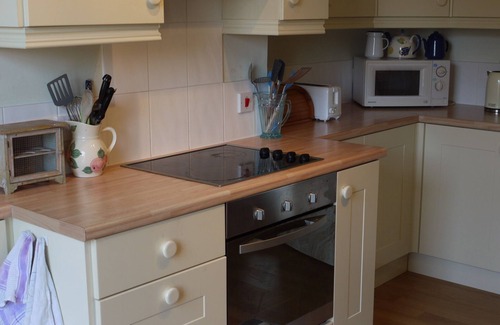 Seaview Apartment | Spacious apartment with sea views, pet friendly