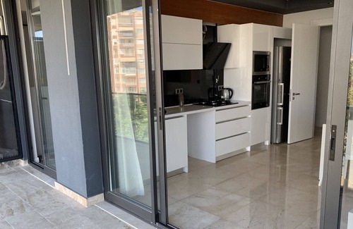 Kaleici House | Spacious apartment with 160m² pool, 3 bedrooms, 2 bathrooms, living room and kitchen