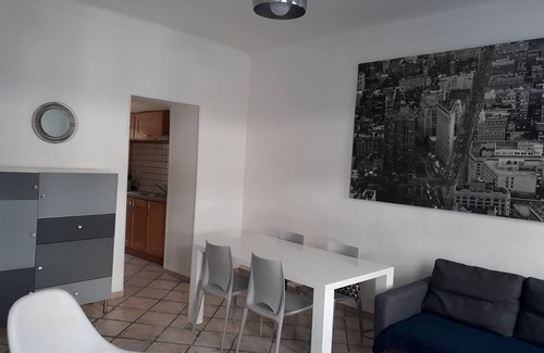 Cimiez Apartment | Spacious Appartment Wifi Next To The Port