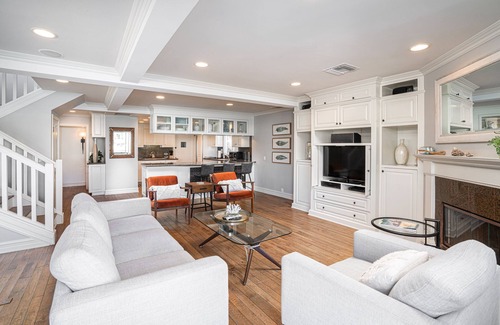 Balboa Island House | Spacious Balboa Island Bayfront