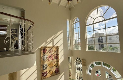 Mullins Villa | 🌴 Spacious Barbados Villa 400m from Mullins Beach/Sleeps 16/ideal for families🌴