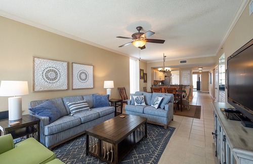 Ono Island Condo | Spacious BEACHFRONT end unit @Palacio in Perdido Key!