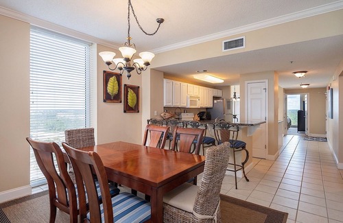 Ono Island Condo | Spacious BEACHFRONT end unit @Palacio in Perdido Key!