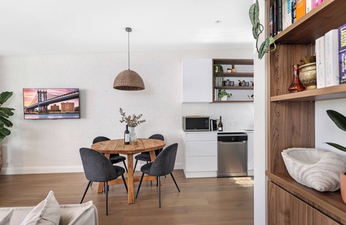 Newcastle East Apartment | Spacious beachside terrace, rustic charm, stairs - 2 minutes walk to the beach