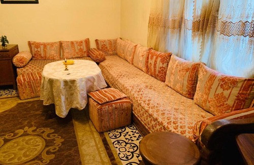 L'Ocean House | Spacious bedrooms in a traditional house