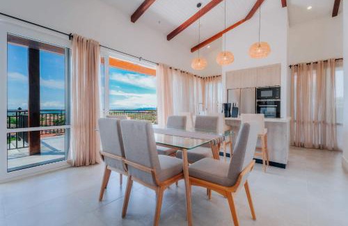 Las Escobas del Venado Apartment | Spacious Bright & Airy Penthouse G at Playa Venao