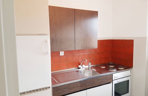 Vacallo Apartment | Spacious, bright studio - Balcony, Panoramic View, Free Parking