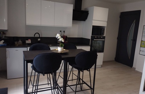 Charly Apartment | Spacious, bright studio with terrace in quiet, pleasant residence.