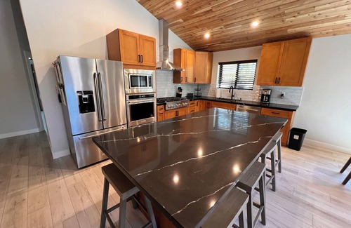 Serene Lakes House | Spacious Cabin near Sugar Ski Resort