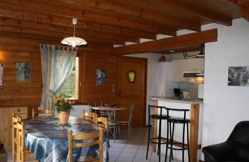 Gerardmer Cottage | Spacious chalet in Gérardmer with terrace and family amenities