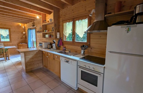 Le Tholy Cottage | Spacious Chalet near Gérardmer: Terrace, Orchard, Ski, & Local Crafts